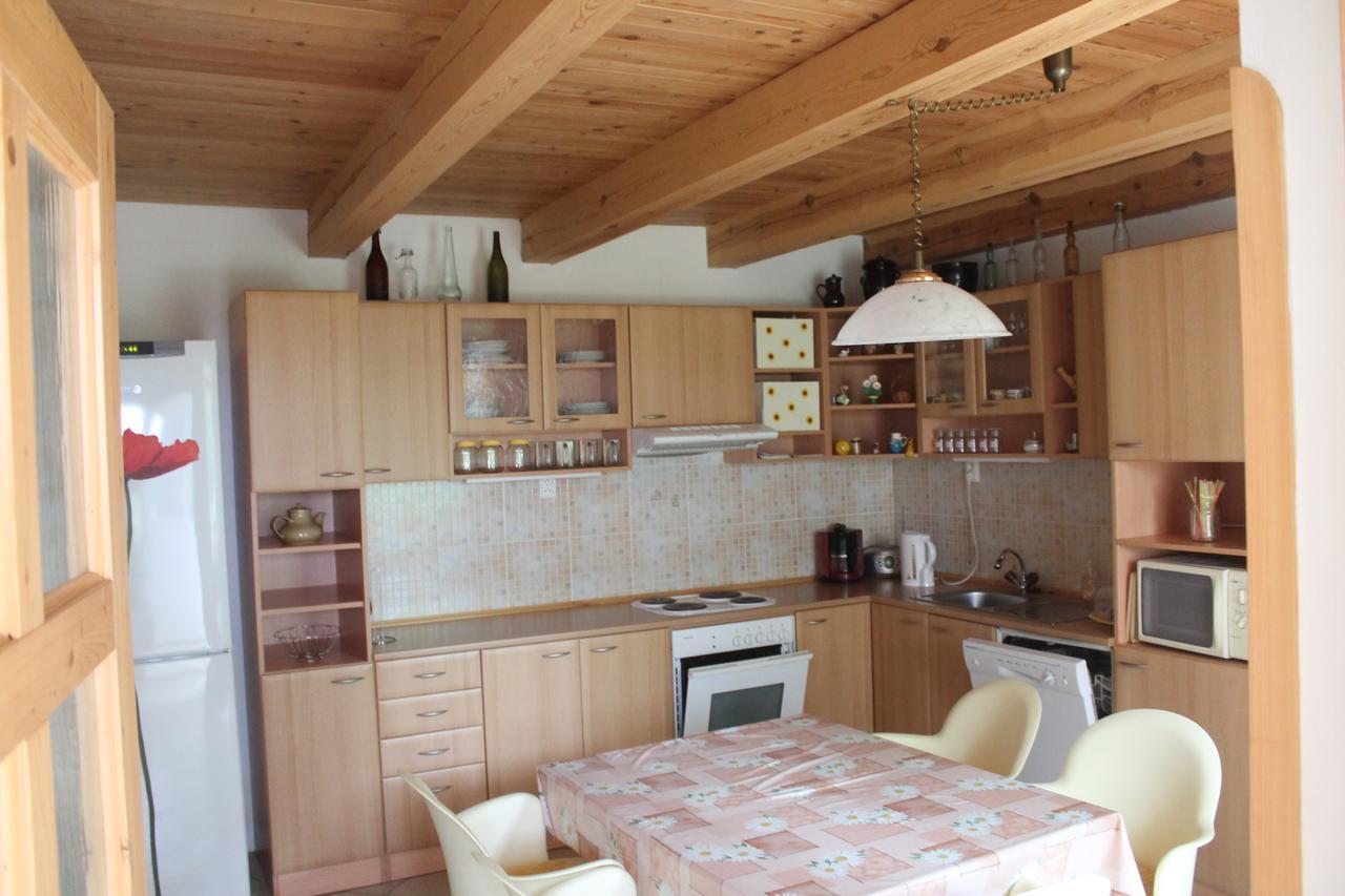Holiday House Krkavec Veseli nad Luznici Exterior photo